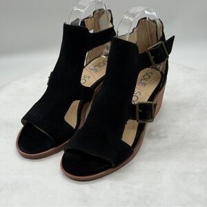 Sole Society Black Wedge Sandals with Peep-Toe DesignSize 6M